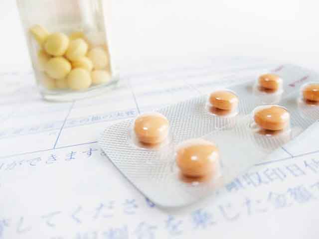 Q.ドパミン系と異なる作用機序のパーキンソン病治療薬は？の画像